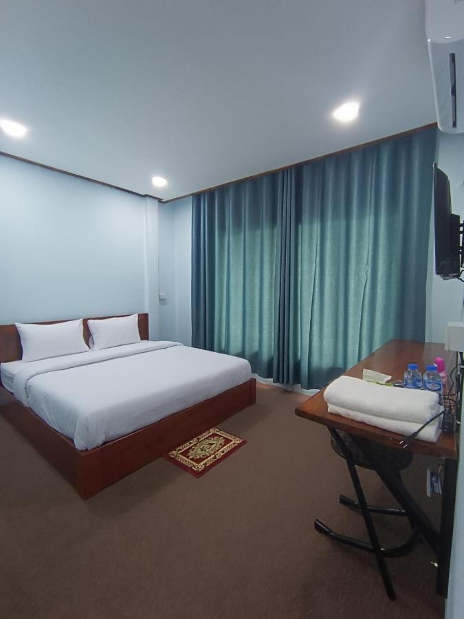 ເຮືອນພັກບີວີ Hotel Ban Thongchai-Tai Bagian luar foto